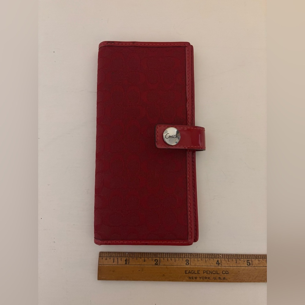 Coach Red Wallet - Picture 14 of 14